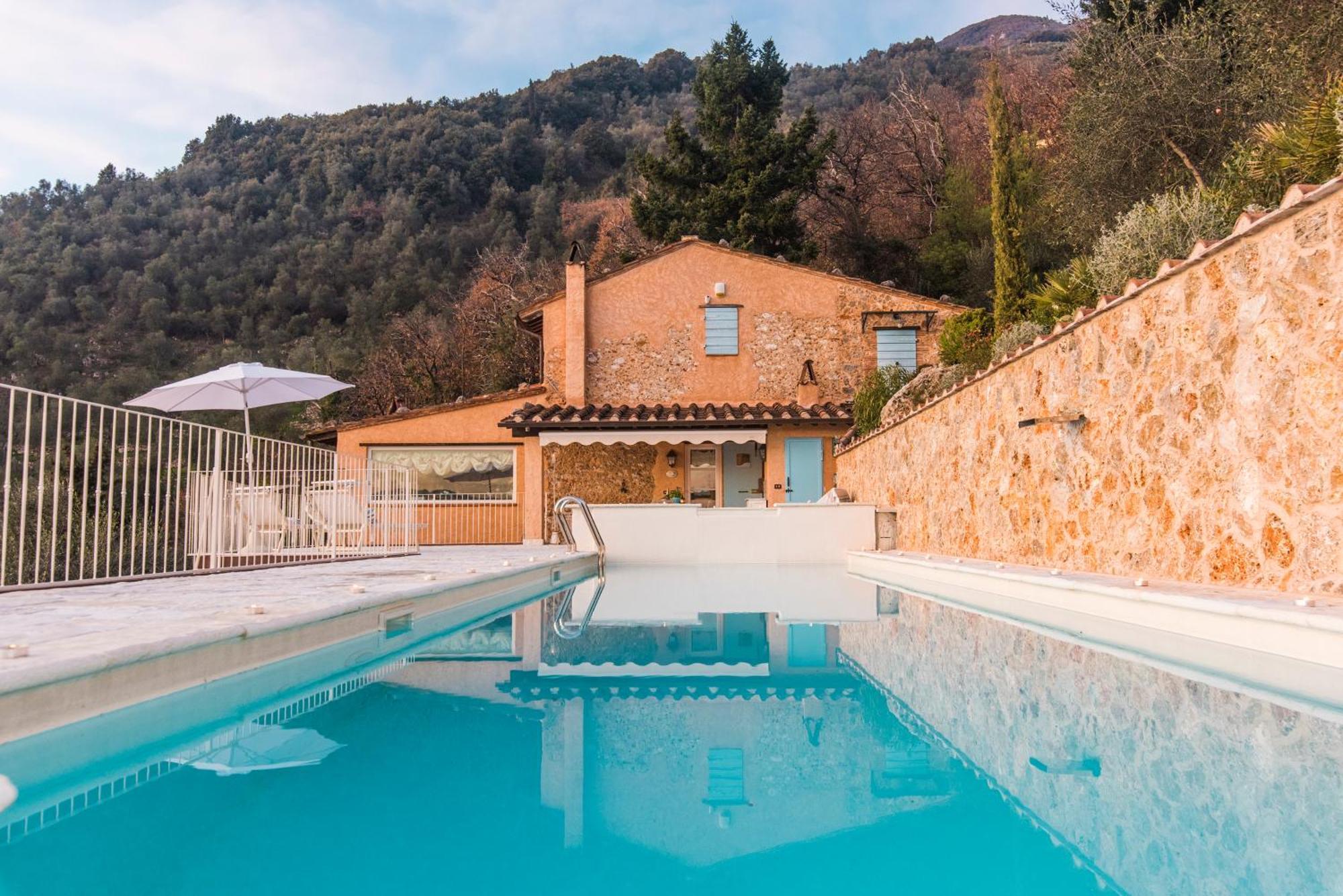 Charming Farmhouse In The Hills, Private Pool, Sea View, Dream Panorama 카마이오레 외부 사진