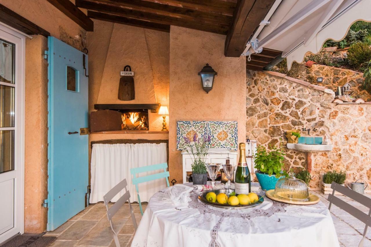 Charming Farmhouse In The Hills, Private Pool, Sea View, Dream Panorama 카마이오레 외부 사진