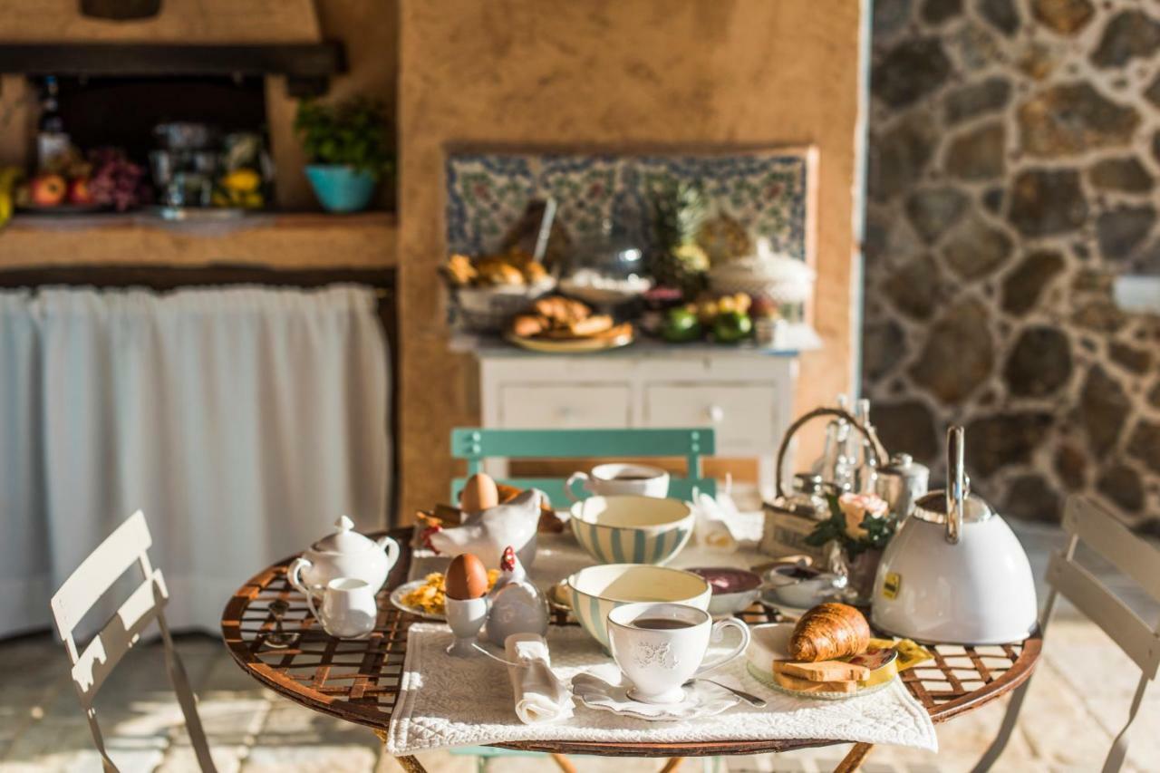 Charming Farmhouse In The Hills, Private Pool, Sea View, Dream Panorama 카마이오레 외부 사진
